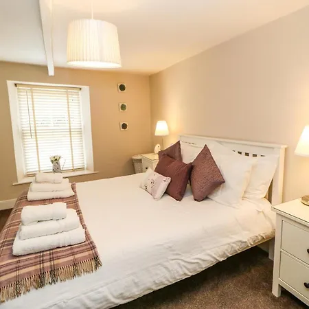 Bank Holiday home Alston